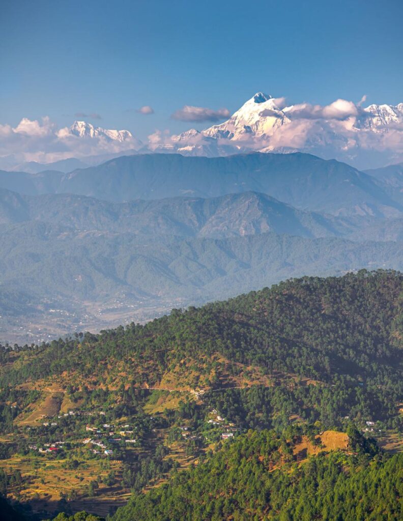 Kausani Uttarakhand panoramic Himalayan view